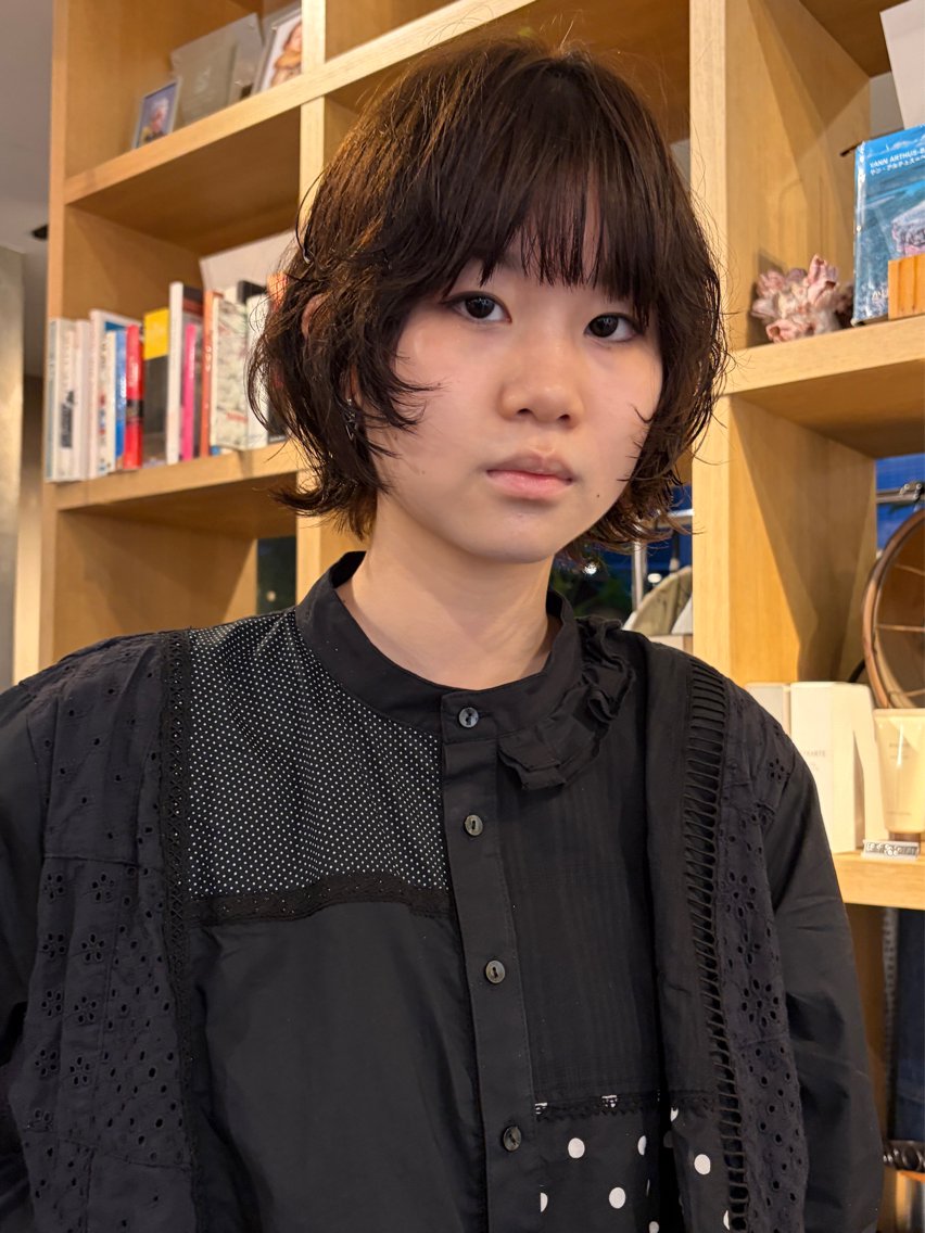 ショート パーマ 顔周りカット カット ⭐️植田瑠菜⭐️ カラー／縮毛矯正のヘアスタイル
