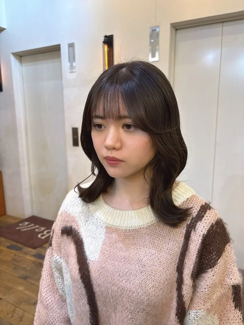 ミディアム くびれヘア 顔周りカット 韓国風ヘア 似合わせカット‪// 鶴我万唯華のヘアスタイル