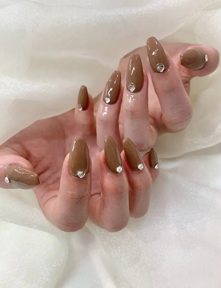 ネイル ハート ストーンネイル ハンドネイル nail salon quartettoのネイルデザイン