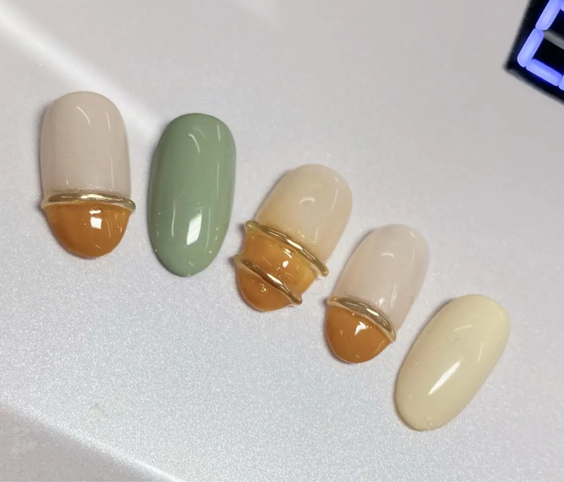 ネイル ハンドネイル I-nailロング /ワンホン/キラキラのネイルデザイン