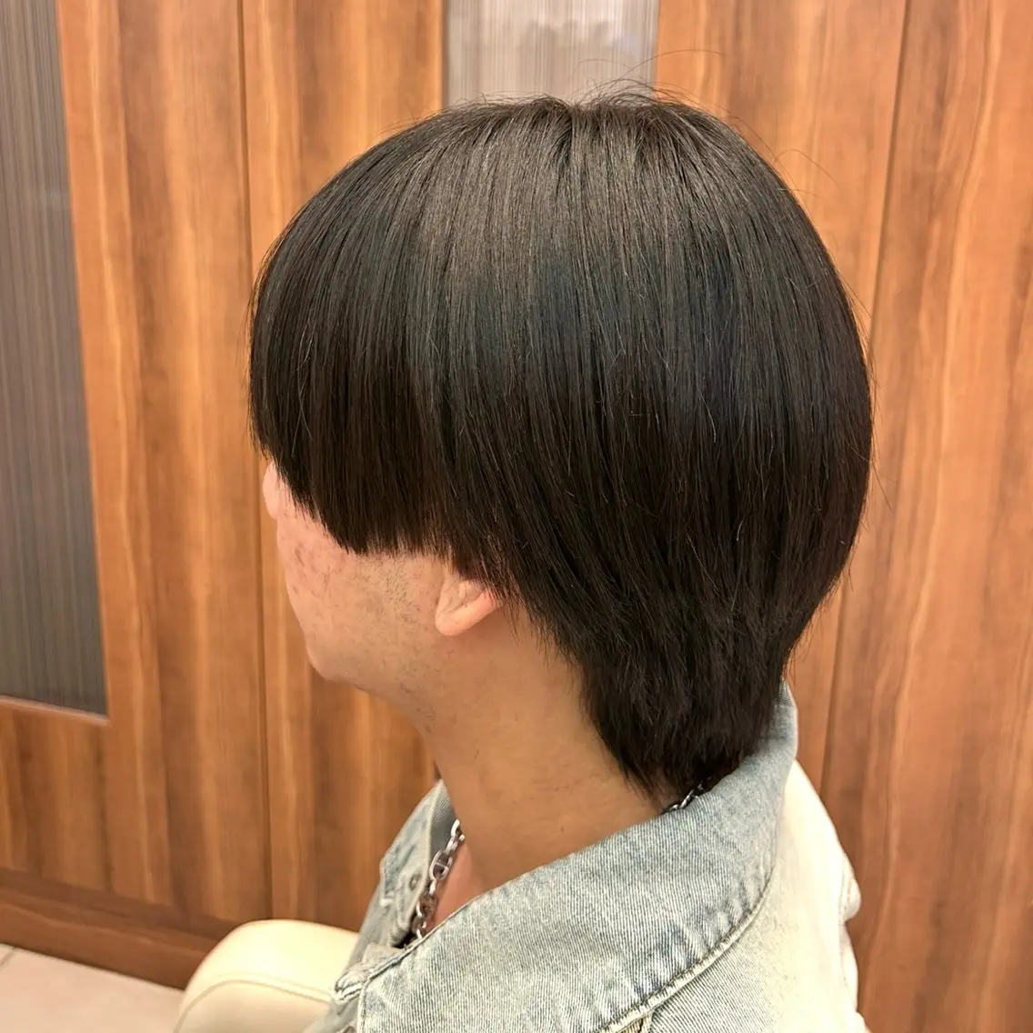 ショート ウルフカット 三瓶 公子のヘアスタイル