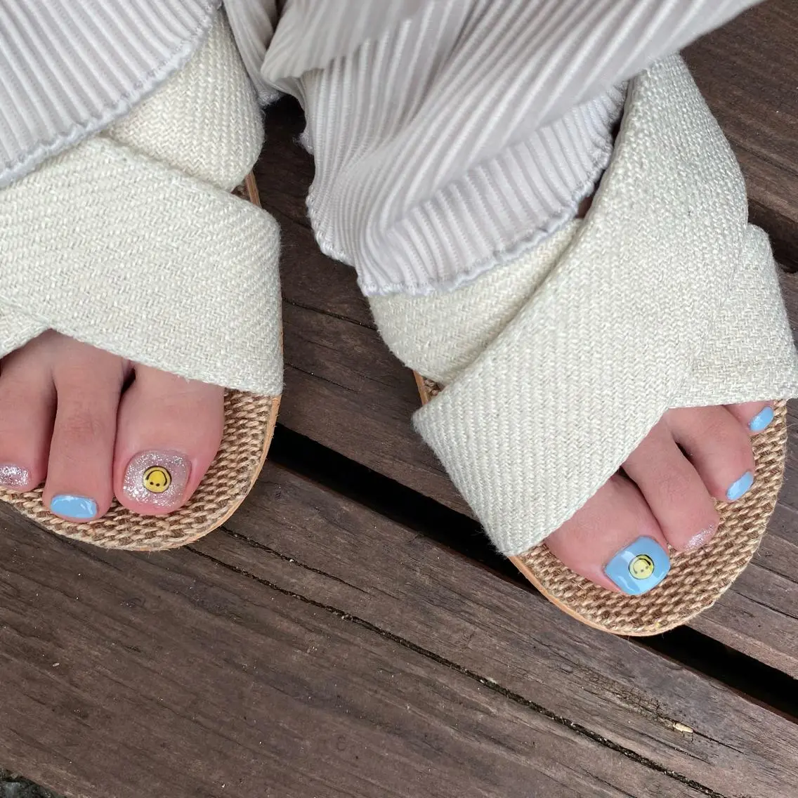 ネイル つむぐ サロンのネイルデザイン