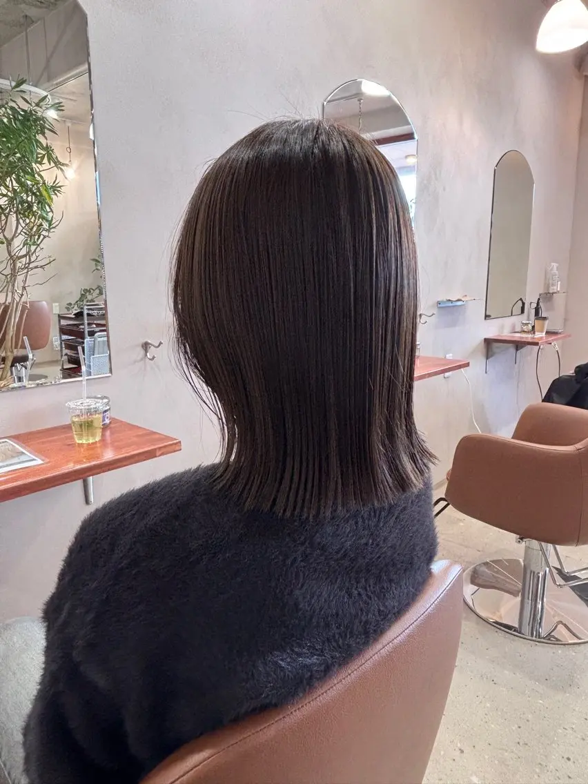 セミロング カラー 透明感カラー あすか Aem.カラーリストのヘアスタイル