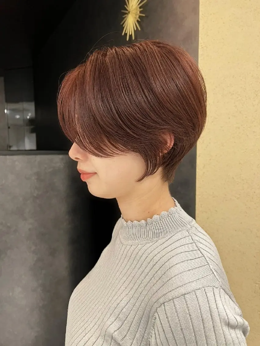 ショート 中高下 由真のヘアスタイル