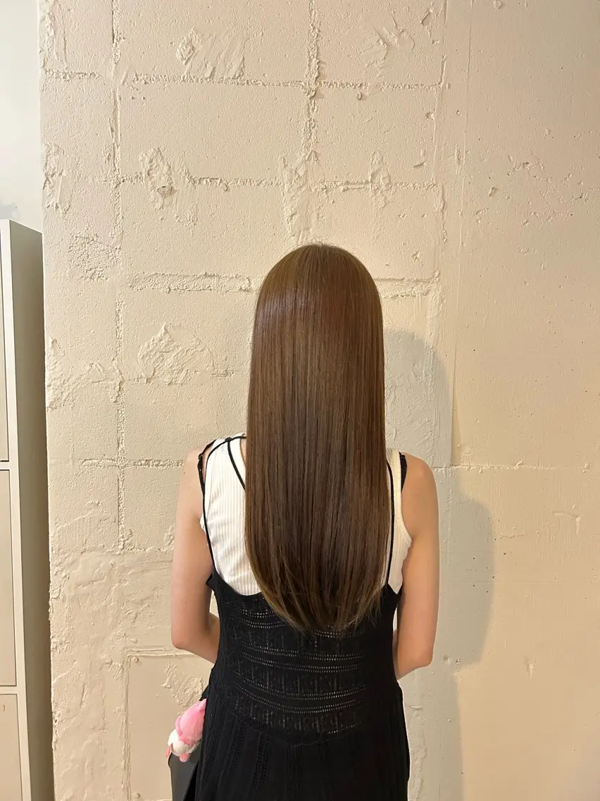 ロング 瀬川 夏緒のヘアスタイル