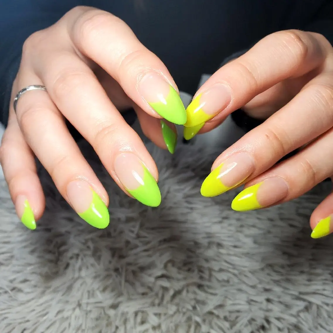 ネイル ハンドネイル フットネイル nailroom‪ sb‪‪𓈒𓂂𓏸のネイルデザイン