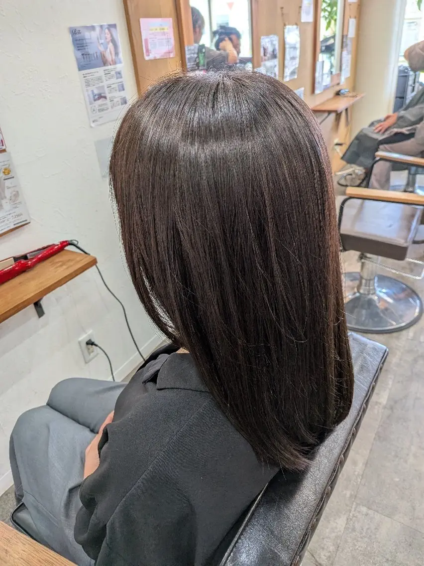 セミロング カット ヘアカラー ママ美容師👶 髪質改善✨️木村倫子のヘアスタイル