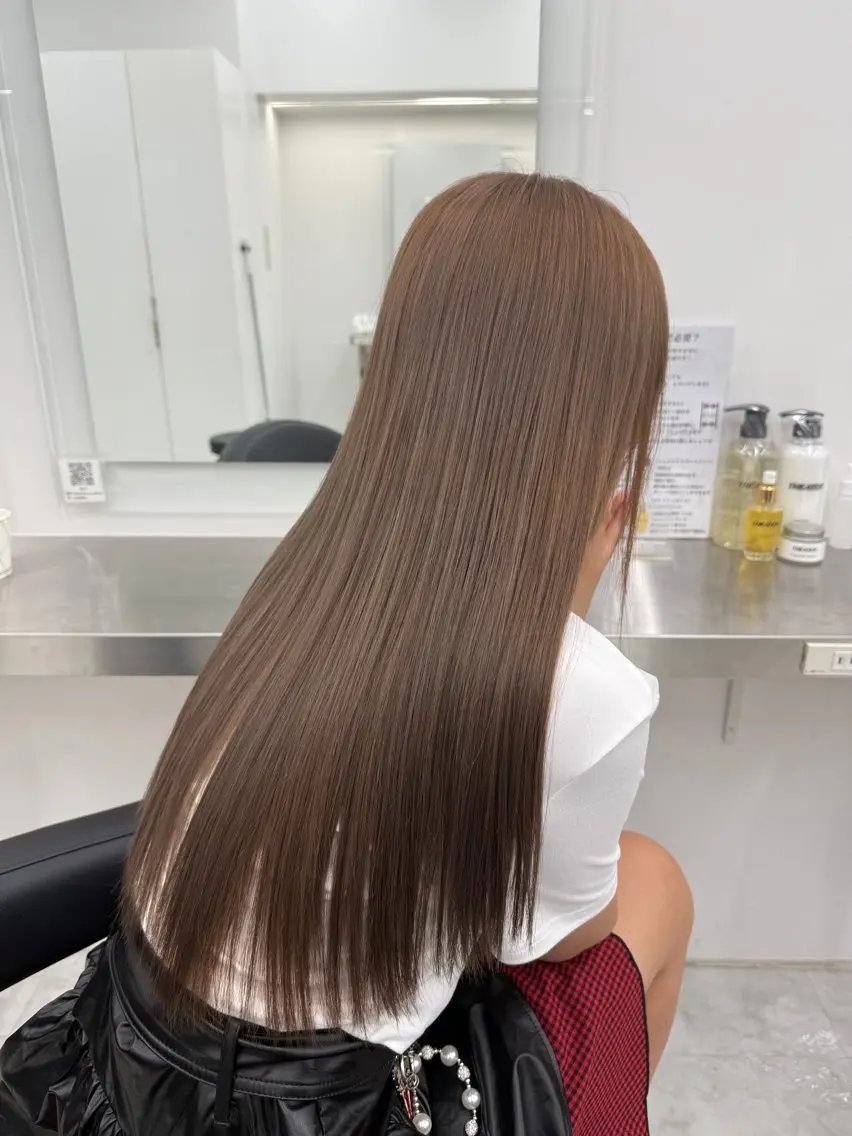 ロング ヘアカラー ヘアセット 艶髪ハイトーンカラー 渋谷🎀ririkaのヘアスタイル