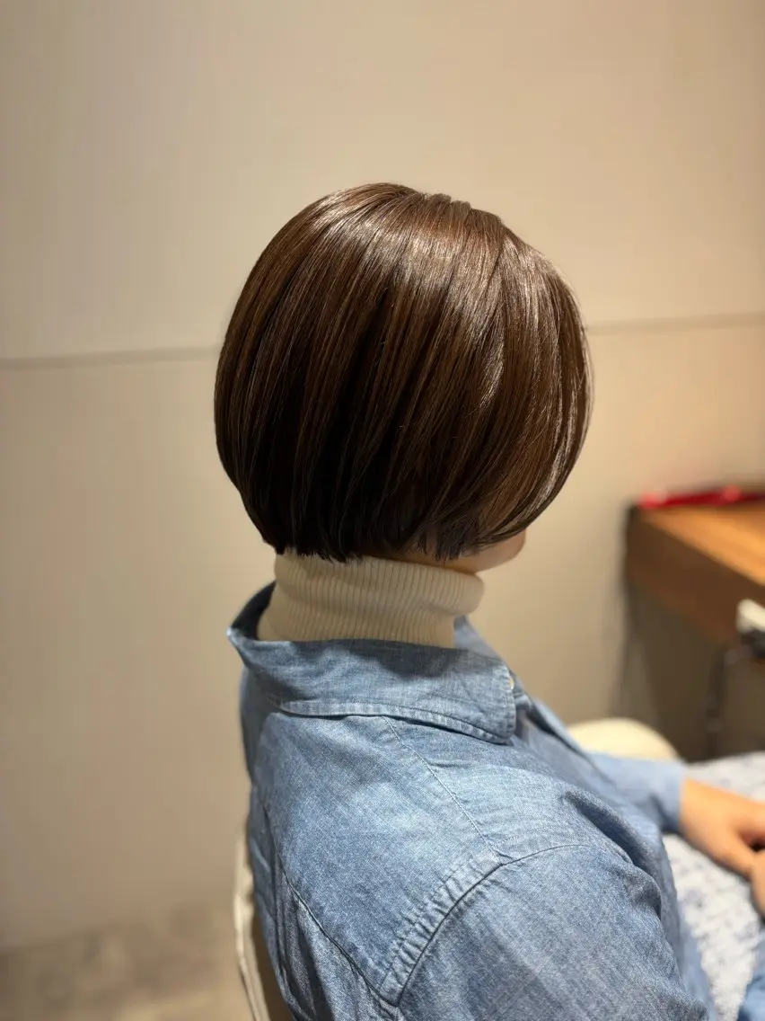 ショート カット ヘアカラー トリートメント 美髪ヘア 🤍erikaのヘアスタイル