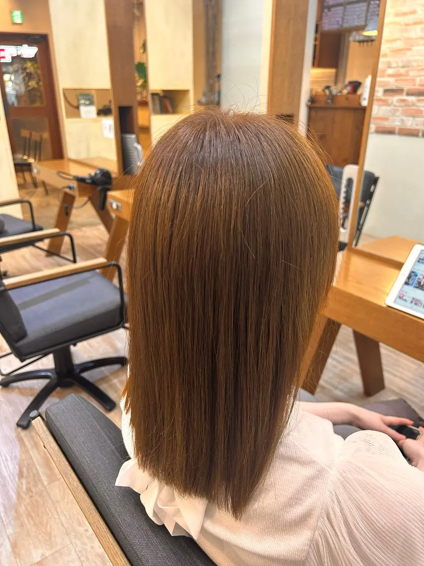カラー ベージュカラー ヘアカラー 伊藤 せいらのヘアスタイル