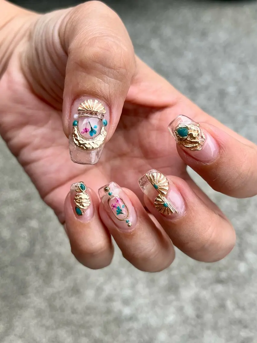 ネイル アートネイル クリアネイル フラワーネイル ミラーネイル ハンドネイル nail salon Reversiのネイルデザイン
