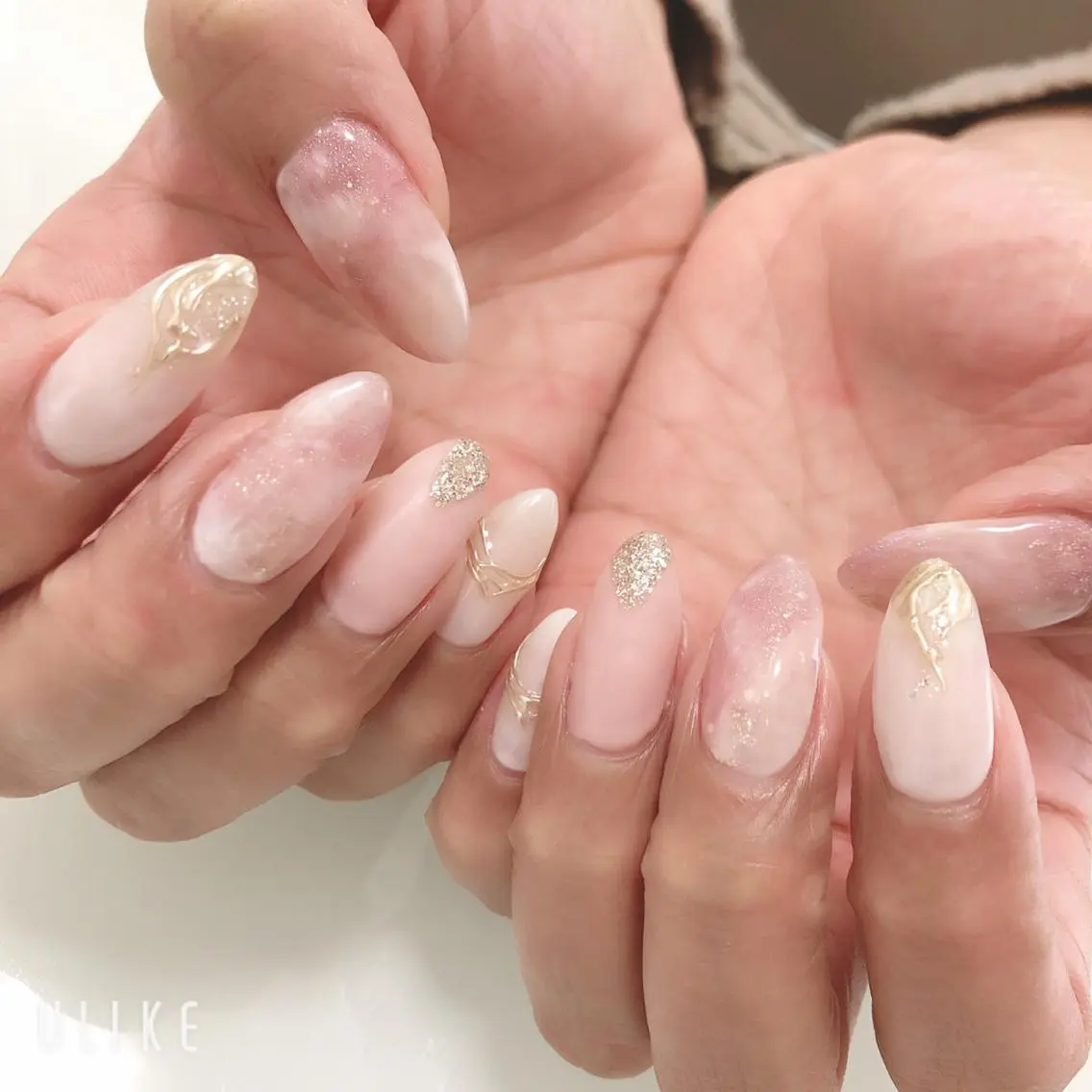 ネイル ジェルネイル 韓国ネイル ミラーネイル 持ち込み ニュアンスネイル Azulsou 廣川愛のネイルデザイン