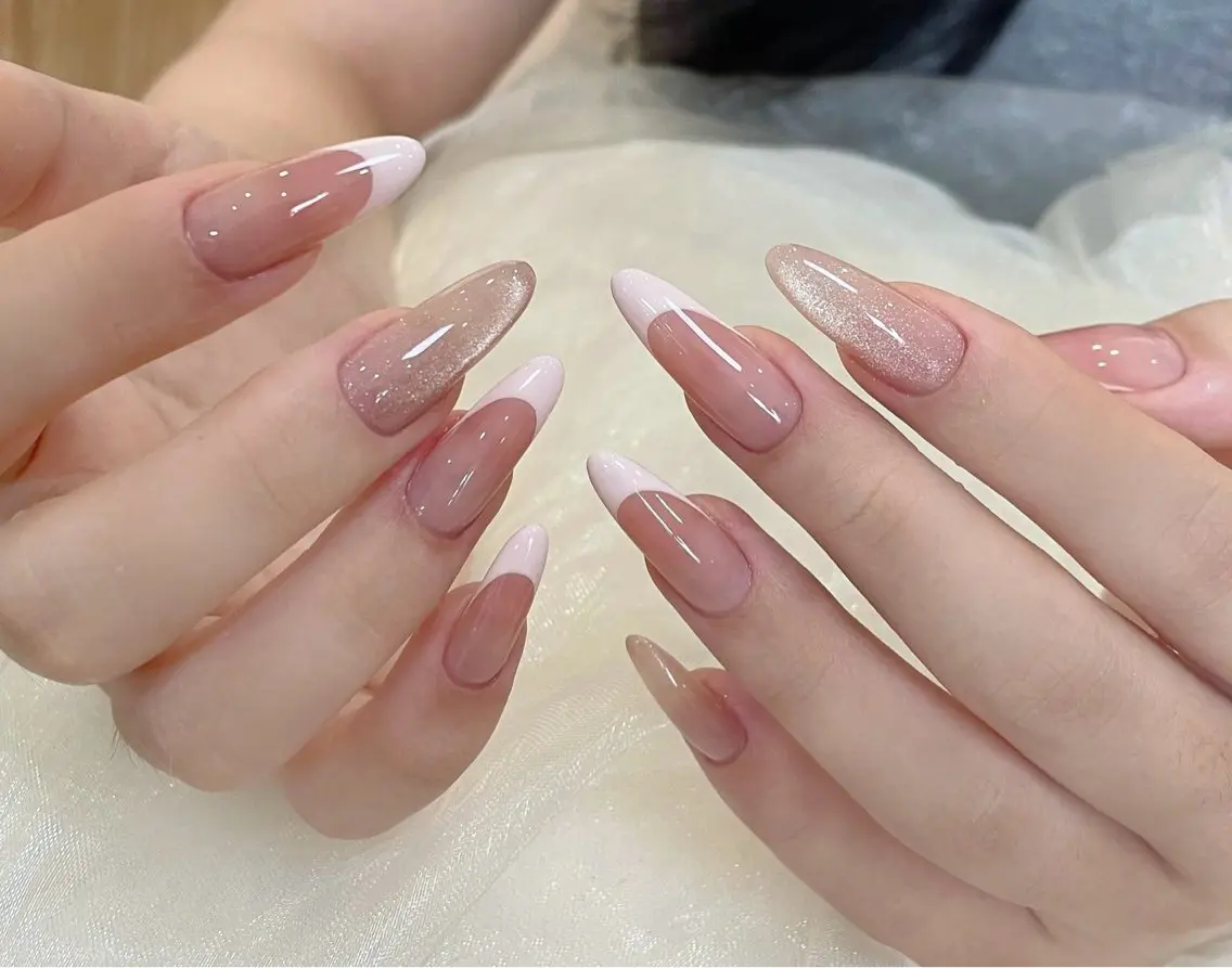 ネイル 里奈 Nailのマツエク・マツパデザイン