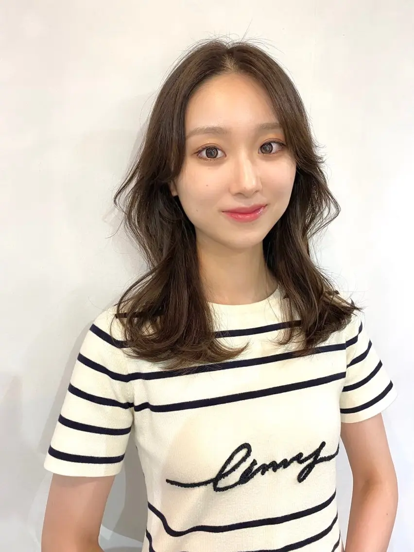 セミロング ボブ 顔まわりレイヤー 髪質改善 韓国風ヘア レイヤーカット 鈴木早記 insta →saki_03sのヘアスタイル