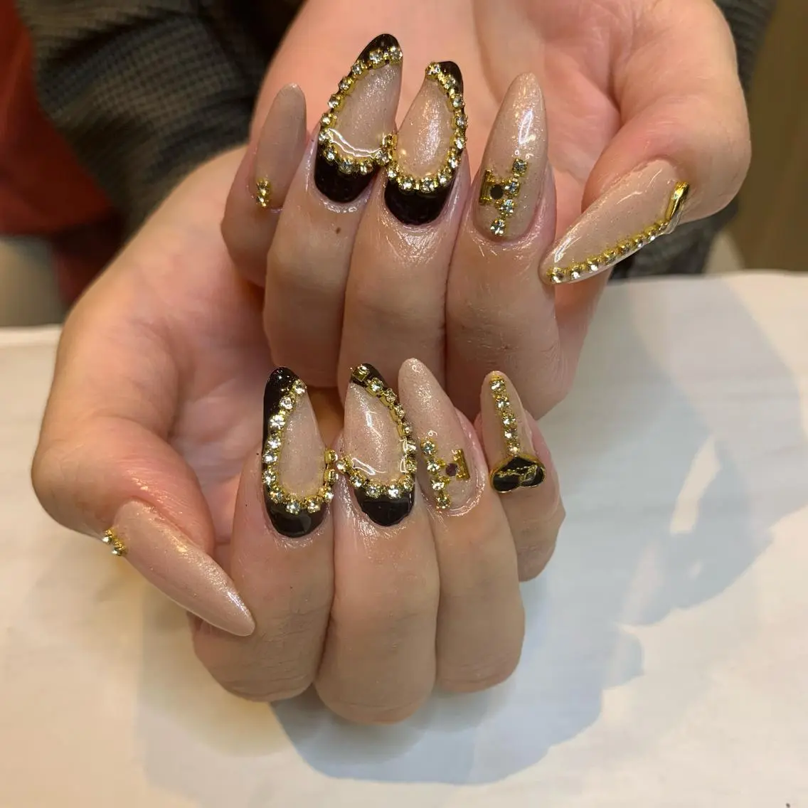 ネイル ハンドネイル フットネイル Adite nailのネイルデザイン