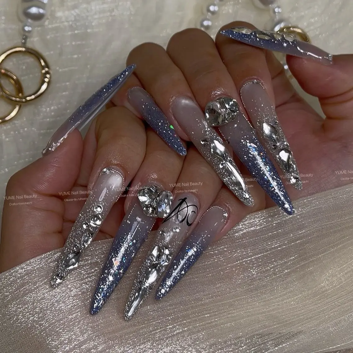 ミディアム ハンドネイル ヒエン NAILのネイルデザイン
