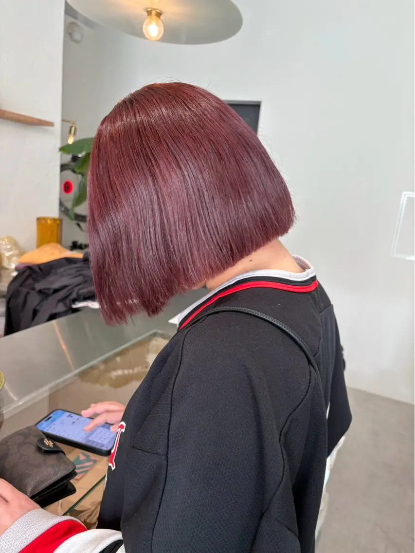 ショート カラー 谷口 舞のヘアスタイル