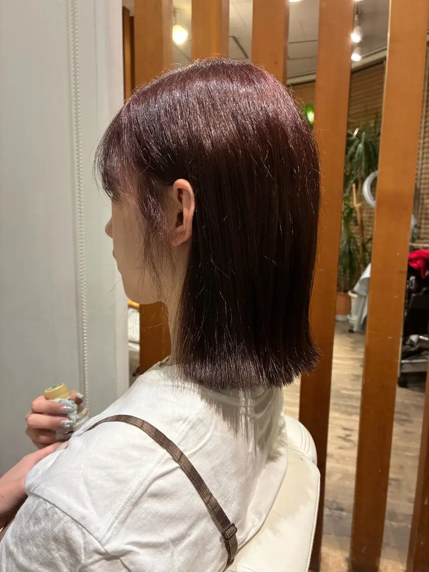 セミロング カット 友永 風歌のヘアスタイル
