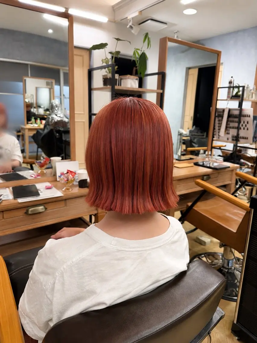 ショート カット ヘアカラー ·̩͙꒰ঌ miku 𓂃 𓈒𓏸 ໒꒱のヘアスタイル