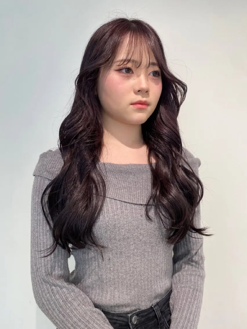 ロング カラー ベージュカラー ブリーチ ブラウンカラー 透明感カラー デザインカラー 似合わせカットカラー りおなのヘアスタイル