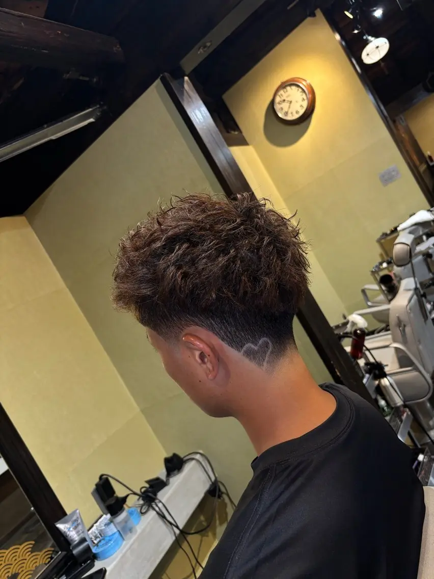 ショート メンズ 刈り上げ メンズカットモデル 中西弘樹のヘアスタイル