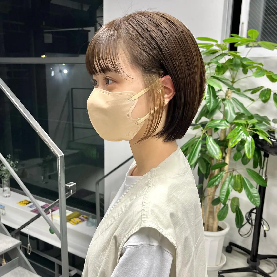 ショート カラー ベージュカラー インナーカラー ショートヘア 山口 モエのヘアスタイル