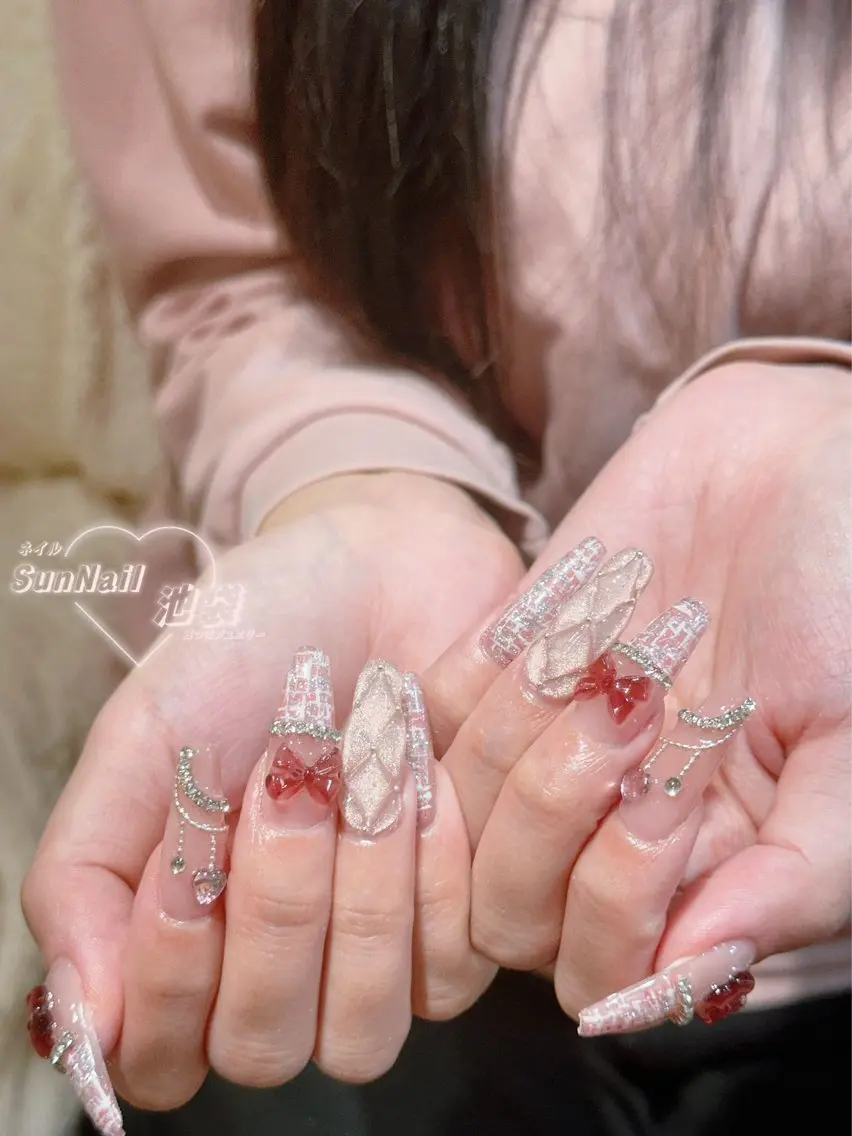 ネイル チークネイル 長さ出し フレンチネイル ガーリー 韓国ネイル ハンドネイル ハンドケア Sun Nail 池袋のエステ・リラクイメージ