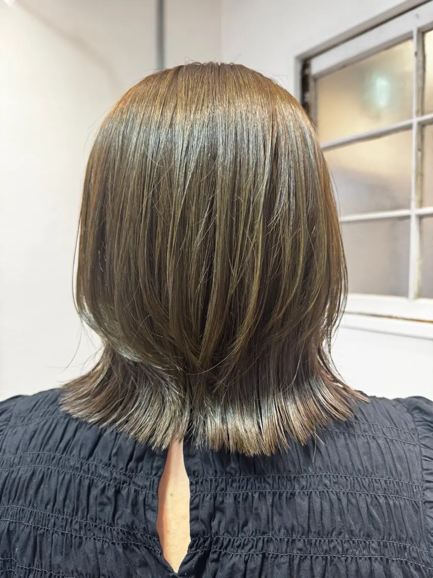 ミディアム カラー カット ヘアカラー トリートメント ダブルカラー /レイヤー/アリサのヘアスタイル