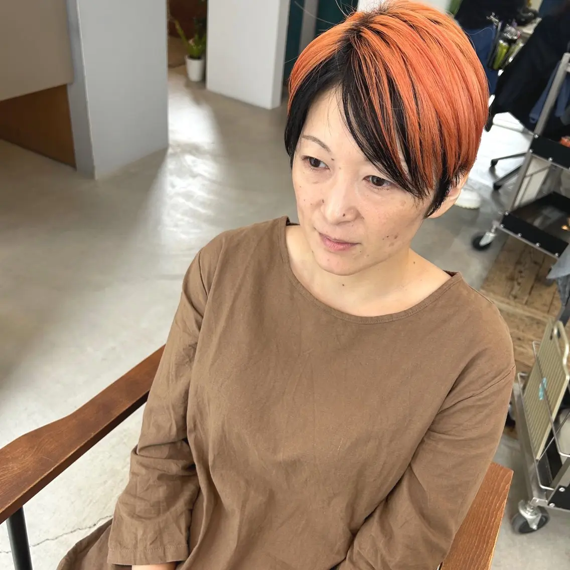 ショート カット ヘアカラー 綿貫 美雪のヘアスタイル