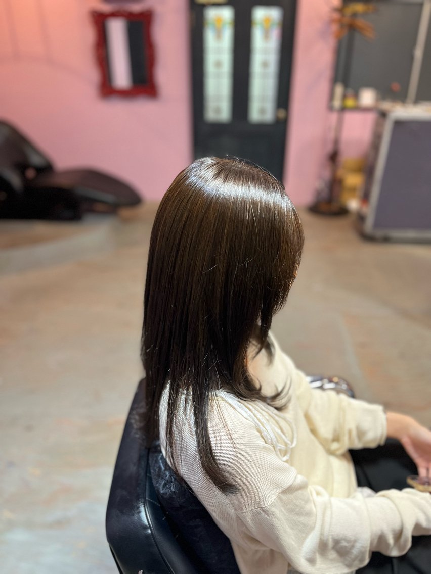 ロング カラー ブラウンカラー オリーブブラウン ヘアカラー 藤野 海翔のヘアスタイル