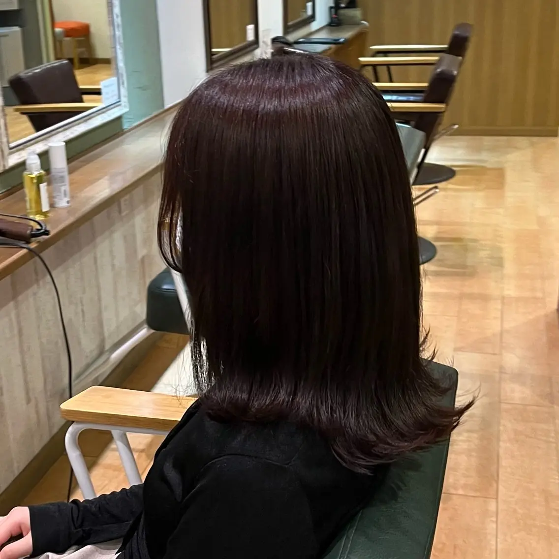 ミディアム カラー カシス ヘアカラー 🫧 YUKINO 🫧のヘアスタイル