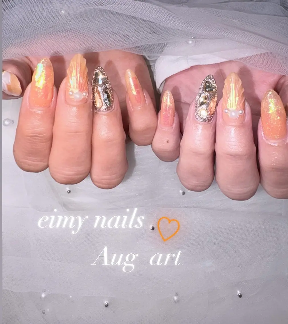 ネイル アートネイル オーロラネイル フラッシュネイル ゴールド ラメ(グリッター) ハンドネイル eimy nails♡のネイルデザイン
