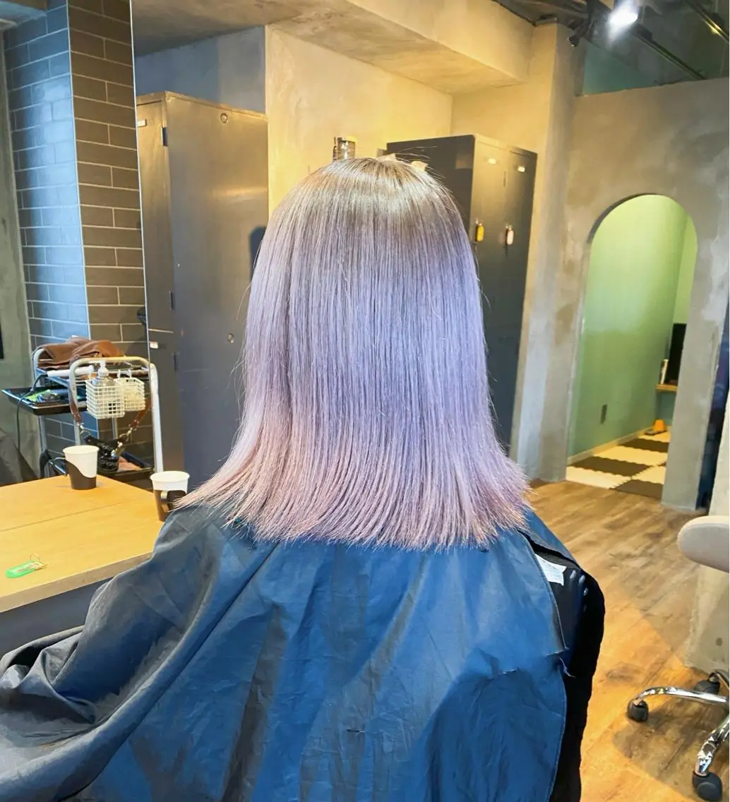 セミロング ヘアカラー yoriダブルカラー 代表すがわらのヘアスタイル