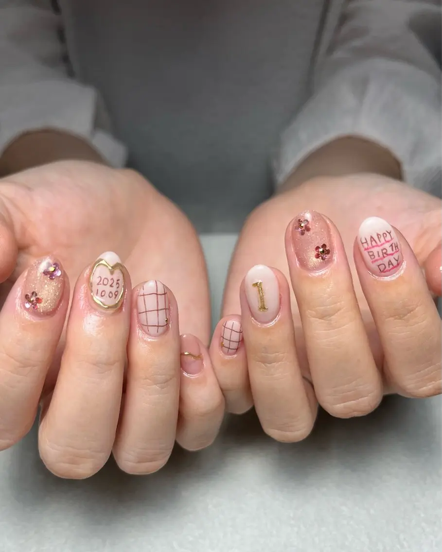 ネイル ハンドネイル tsumeya ゆるかわ手描きネイルのネイルデザイン