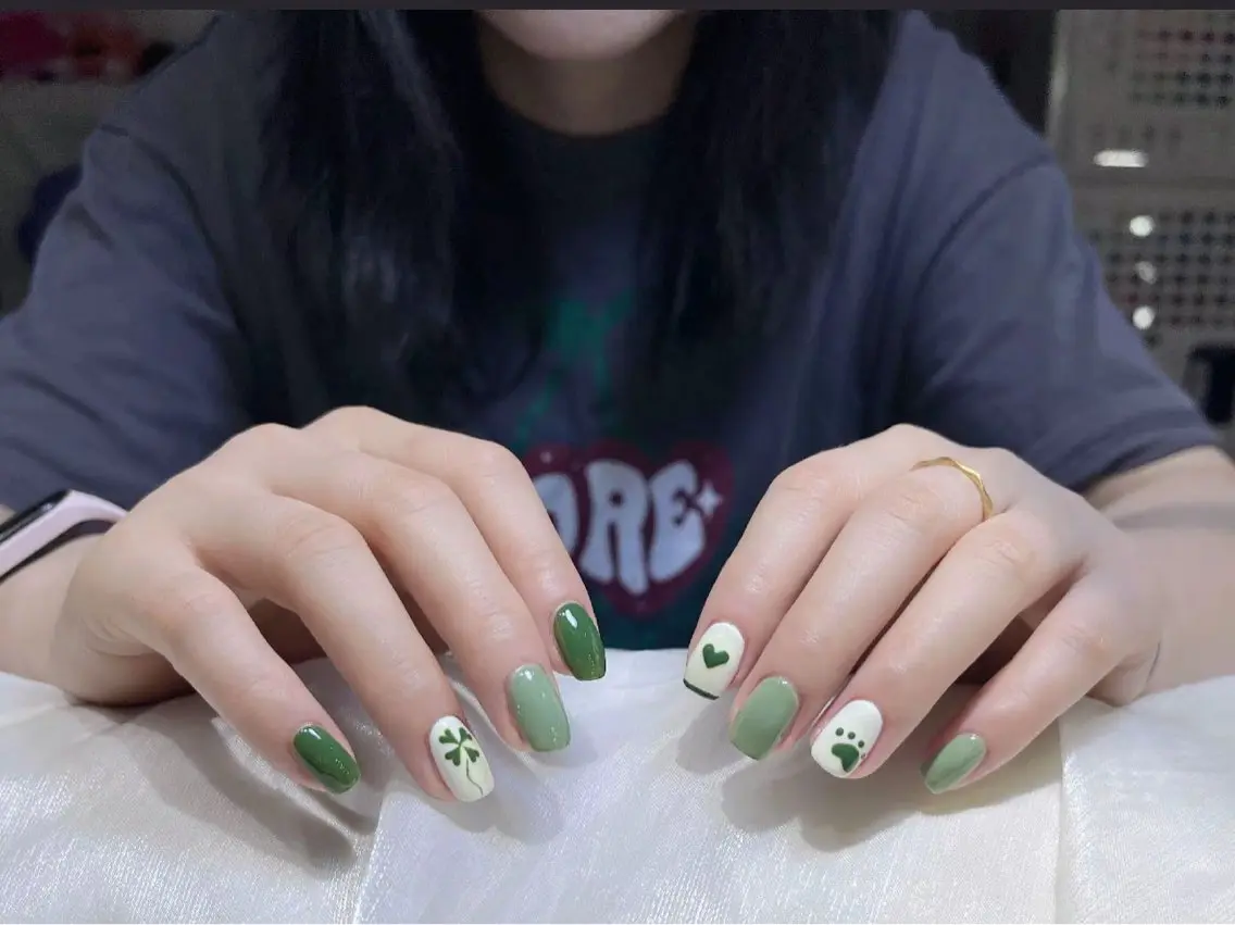 ネイル ハンドネイル L&Y Nail salonのネイルデザイン
