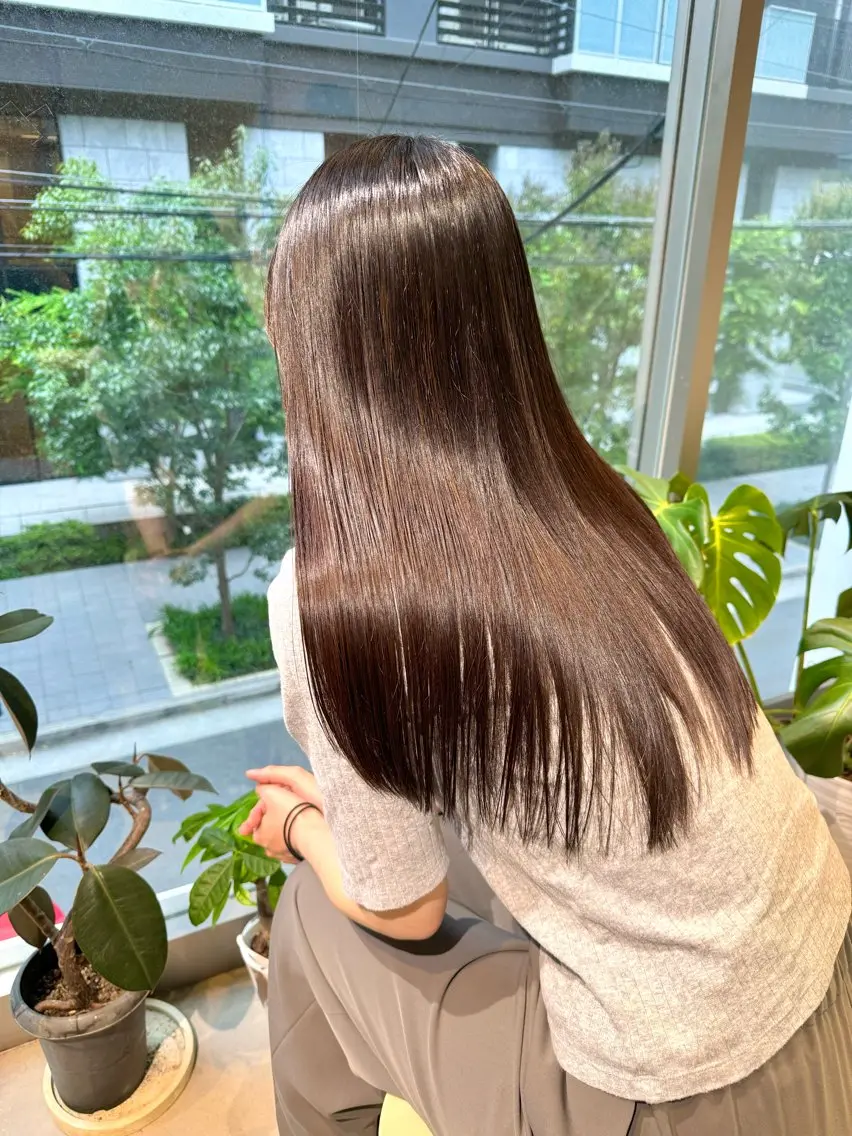 ロング アッシュ ボブ ハイライト 髪質改善 レイヤーカット 髪質改善マスター 長尾勇弥/梅田中津のヘアスタイル