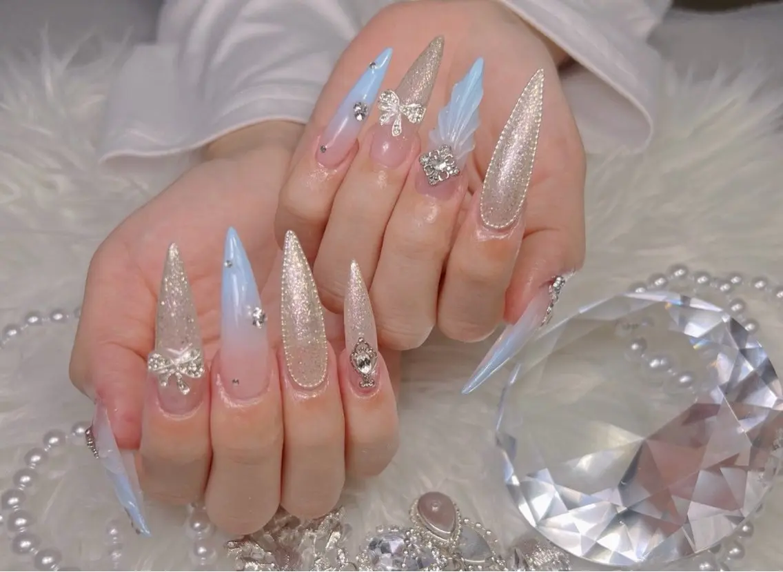 ネイル アートネイル オーロラネイル チークネイル 長さ出し フットネイル Miya _nailのネイルデザイン