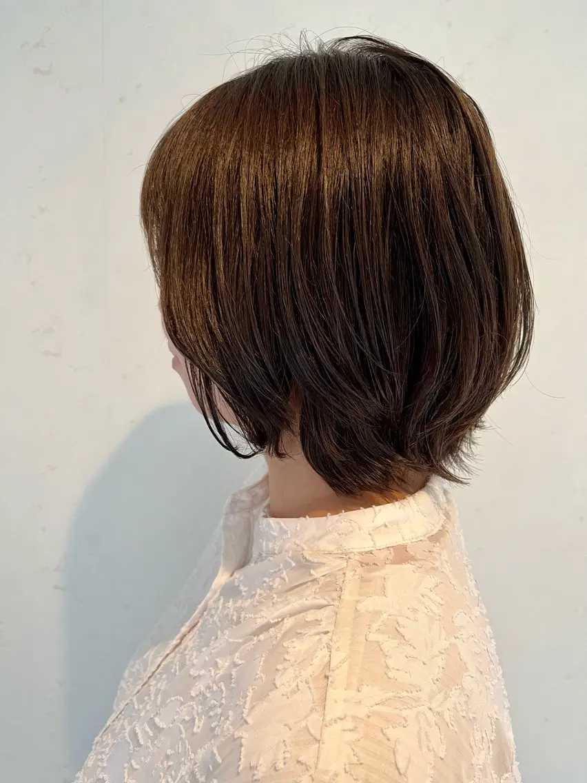 ミディアム カラー 伊藤 さやかのヘアスタイル