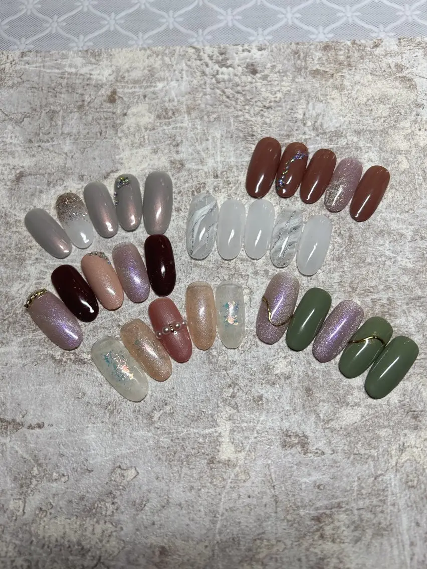 ネイル シンプルネイル ハンドネイル フットネイル EMILY NAILのネイルデザイン
