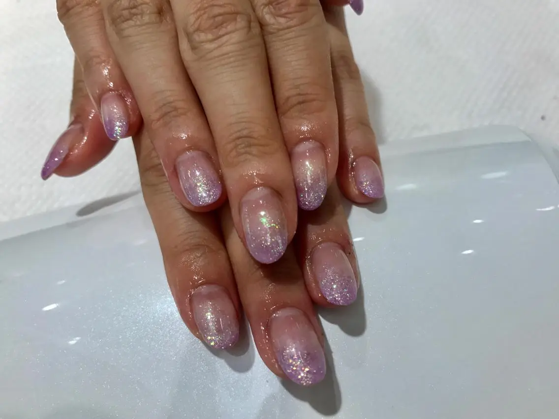 ネイル グラデーション ラメ(グリッター) ラメグラデーション Charme. NOBUKOのネイルデザイン