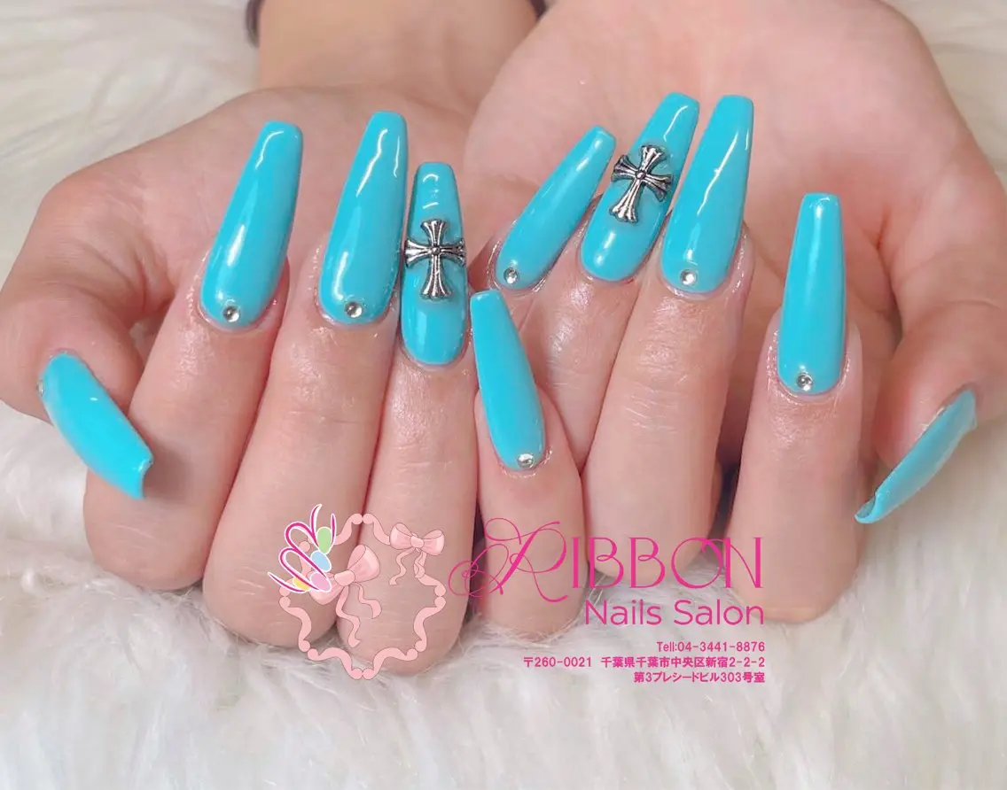 ネイル フットネイル フレンチネイル ジェルネイル マグネットネイル 持ち込み Ribbonnail salonのネイルデザイン