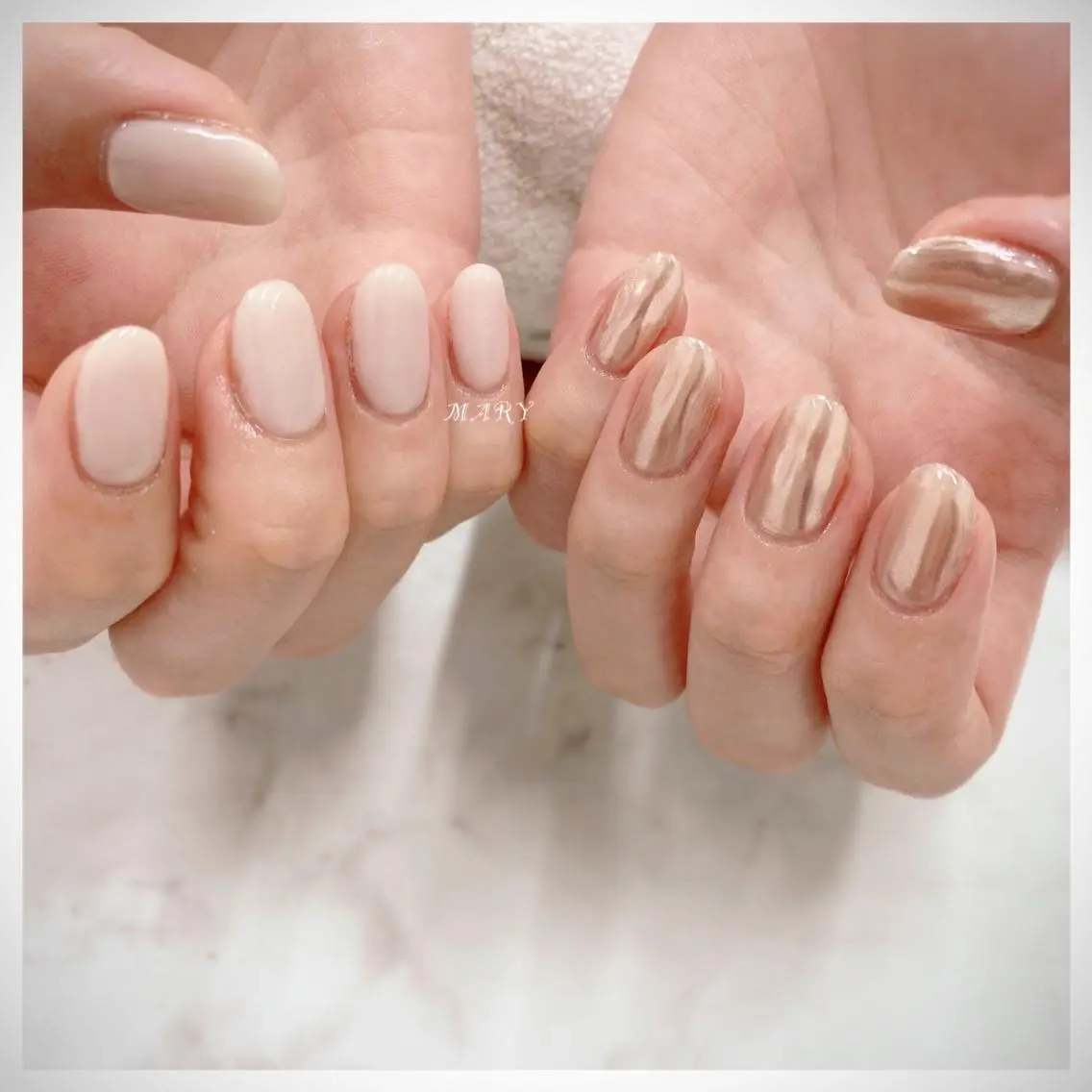 ネイル ミラーネイル ニュアンスネイル ワンカラーネイル ホワイト ハンドネイル Mary nail .narumiのネイルデザイン