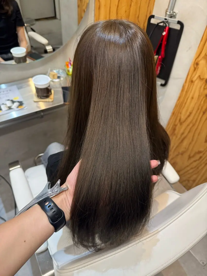 ミディアム カラー カット ヘアカラー 🌙ヘーゼルベージュ レイヤーカット🌙のヘアスタイル