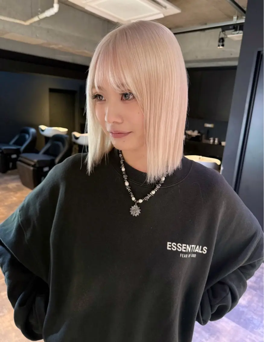 ミディアム ボブ ヘアカラー 心斎橋/ブリーチ minamiのヘアスタイル