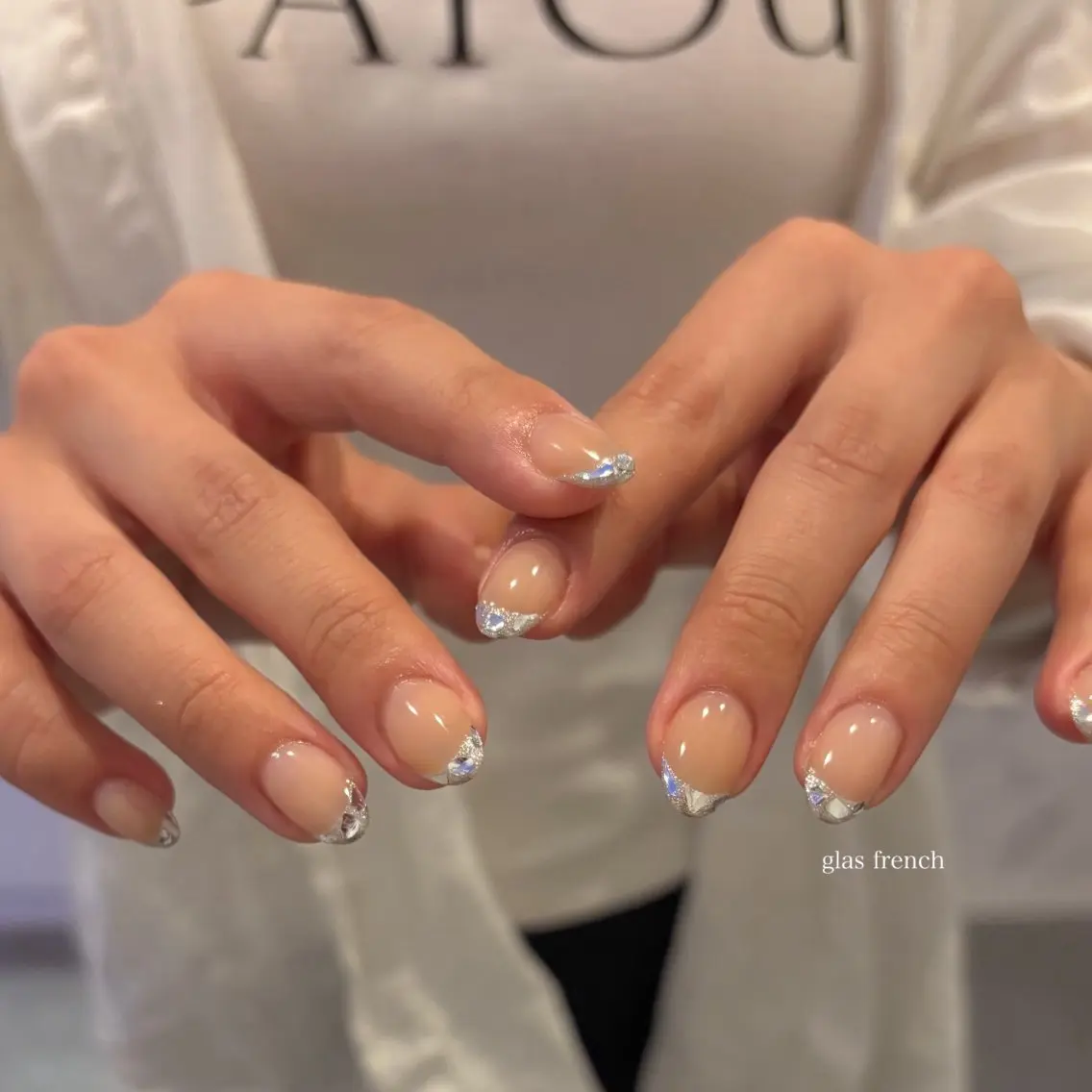 ネイル フレンチネイル ガラスフレンチ ハンドネイル IZUMIꕤnail 堺筋本町|心斎橋のネイルデザイン