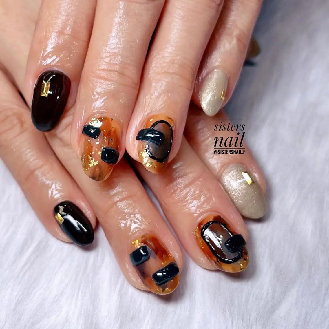ネイル アートネイル べっ甲ネイル ニュアンスネイル sisters nail.fのネイルデザイン