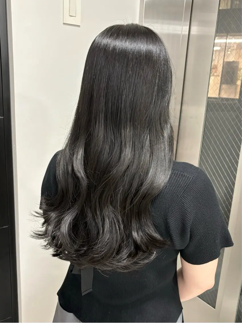 ロング カラー 透明感カラー グレージュ 韓国レイヤー/ 縮毛矯正🎀minaのヘアスタイル