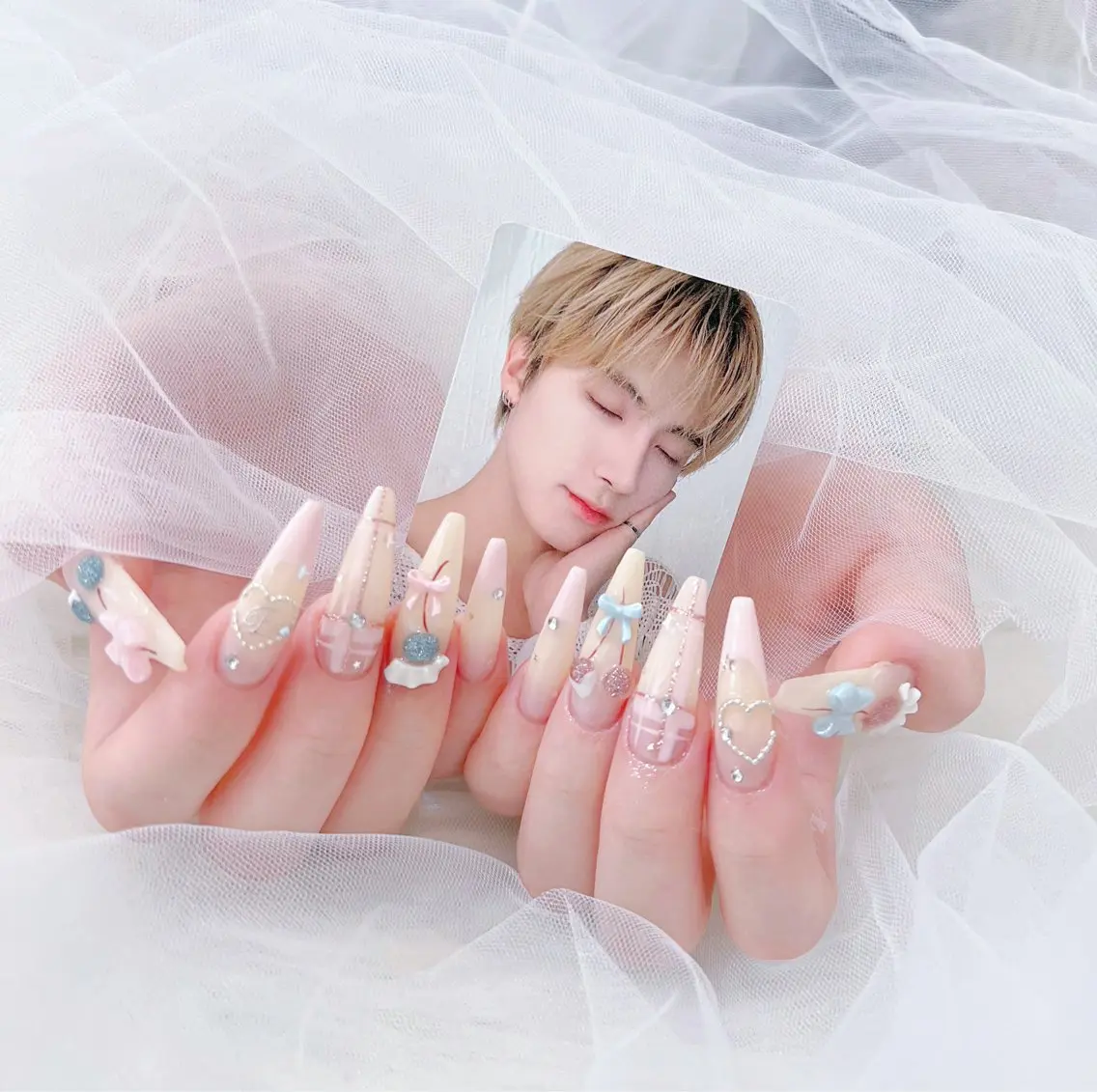 ネイル 成人式 ロングネイル マグネットネイル 大理石ネイル(マーブル) リボン ZUZU AMEE NAILのネイルデザイン