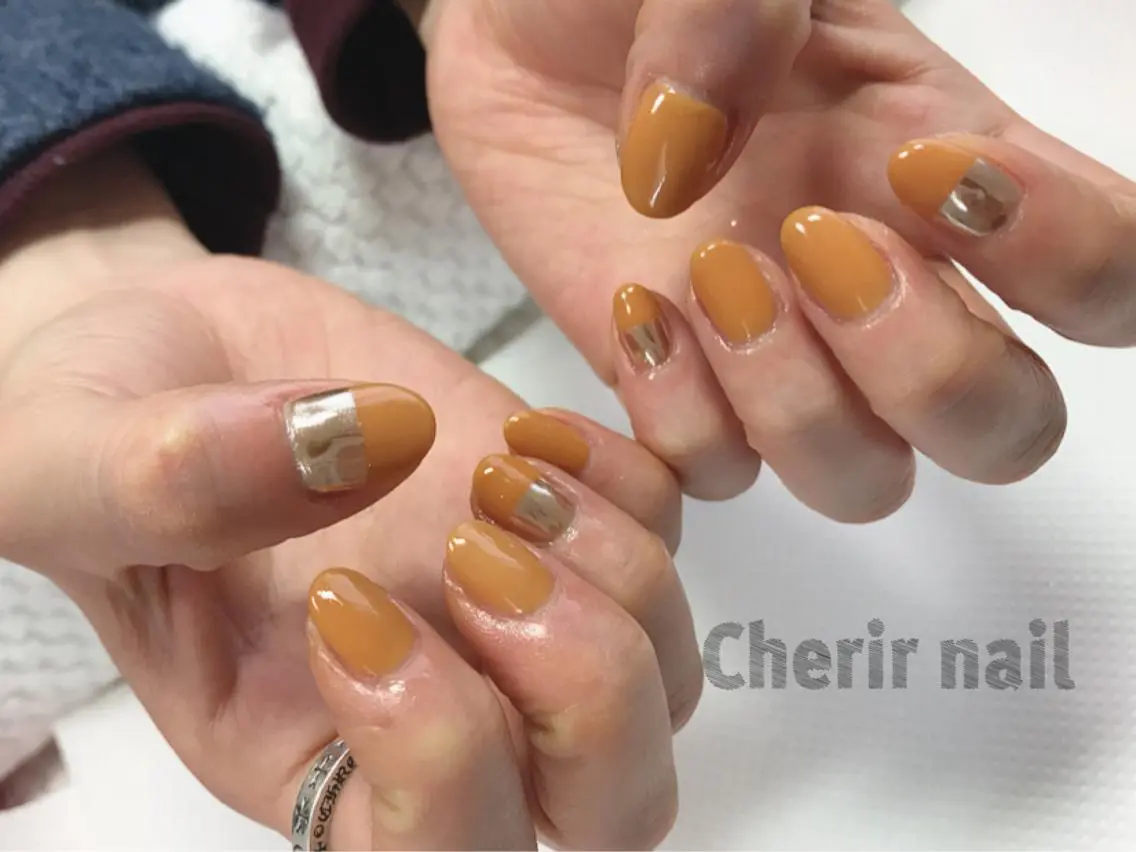 ネイル ブラウン ラメ(グリッター) ミラーネイル ワンカラーネイル ショートネイル Cherirnail kaoriのネイルデザイン