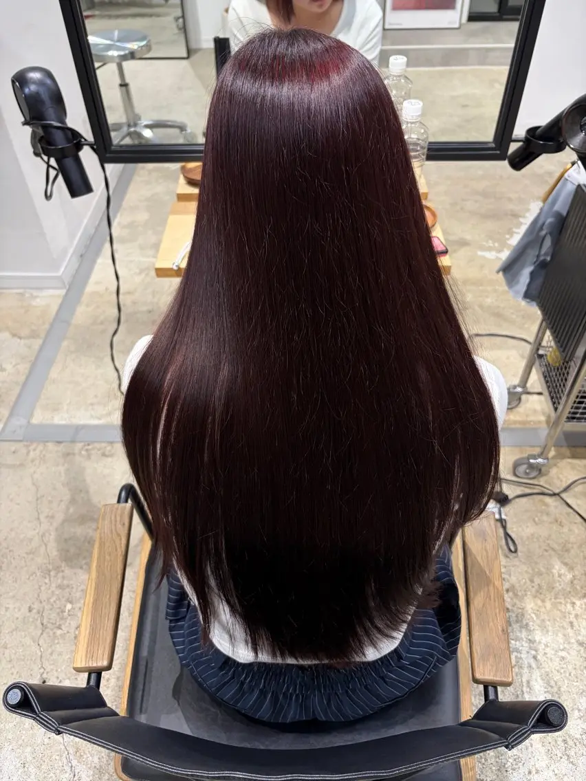 カラー ヘアカラー 黒瀬 陽詩のヘアスタイル